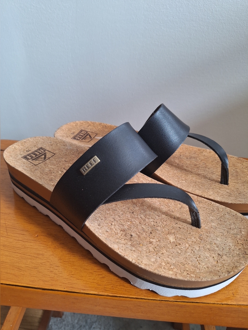REEF Womens  Sandals Cushion Sol Hi Size 10 - Picture 4 of 10